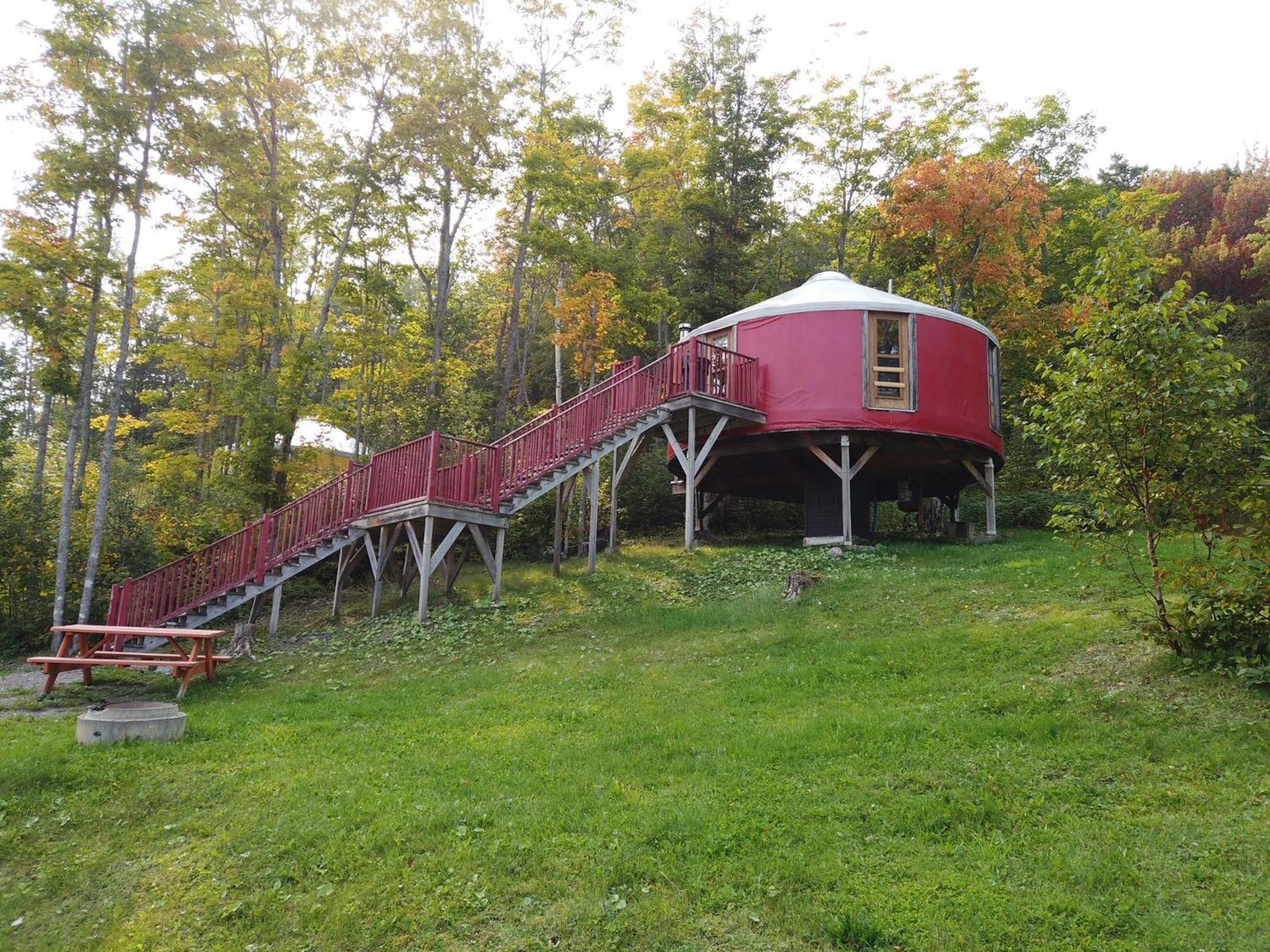 Parc Du Mont-Citadelle Villa Saint-Honore-de-Temiscouata Bagian luar foto